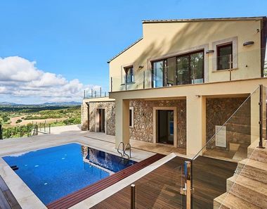 Foto contactar de Xalet en venda a Capdepera de 4 habitacions amb terrassa i piscina