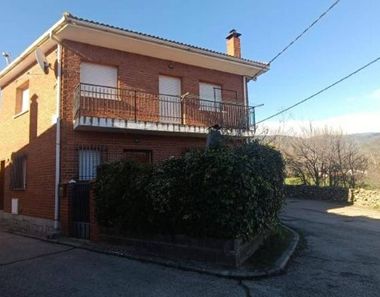 Foto 1 de Casa en calle Buitrago en Gargantilla del Lozoya y Pinilla de Buitrago