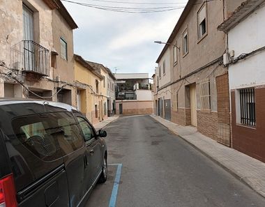 Foto 2 de Casa adossada a calle Reyes Católicos a Monforte del Cid