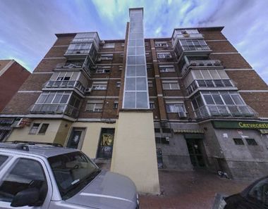 Foto contactar de Venta de piso en calle De la Virgen de la Oliva de 2 habitaciones con ascensor