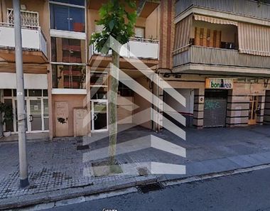 Foto contactar de Local en venda a Sant Adrià de Besos de 161 m²