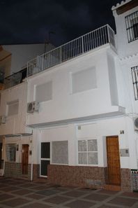 Foto 2 de Casa adossada a calle Chiriva a La Carihuela, Torremolinos