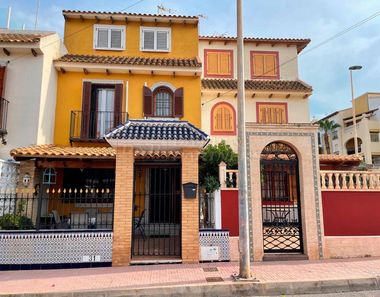 Foto 1 de Casa adossada a Playa de los Locos, Torrevieja