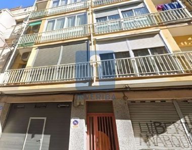 Foto contactar de Pis en venda a Centre - Prat de Llobregat, El de 4 habitacions i 56 m²