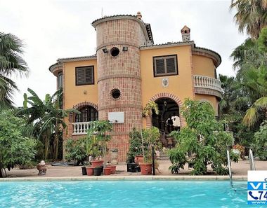 Foto contactar de Xalet en venda a Urbanizaciones- Santa Ana- Las Estrellas de 7 habitacions amb terrassa i piscina