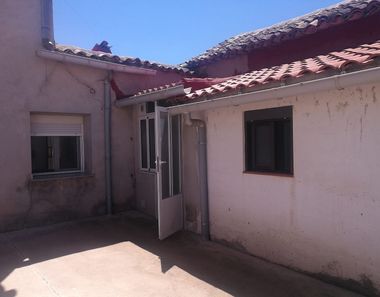 Foto 2 de Casa adosada en calle Codo en Villamalea