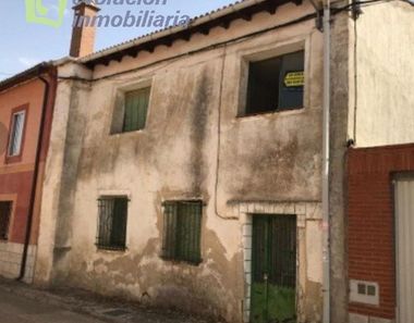 Foto contactar de Casa rural en venda a calle De Mediavilla de 3 habitacions i 180 m²