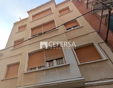 Foto contactar de Edificio en venta en Centre - Cornellà de Llobregat de 875 m²