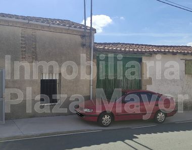 Foto 1 de Piso en calle Francisco Gil en Castellanos de Villiquera
