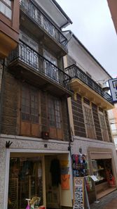 Foto 1 de Edificio en calle Lobo en Valdés