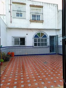 Foto 1 de Casa adossada a Olivares