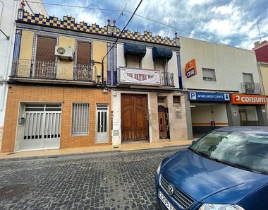 Foto 2 de Casa adosada en calle Joan Martorell en Catarroja