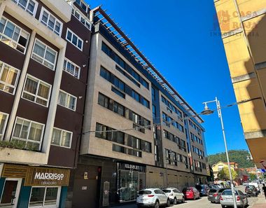 Foto 3 de Venta de piso en Cangas de 2 habitaciones con garaje y calefacción