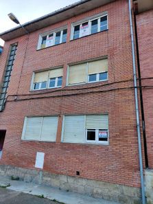 Foto 2 de Edificio en calle La Mora en Corvera de Asturias
