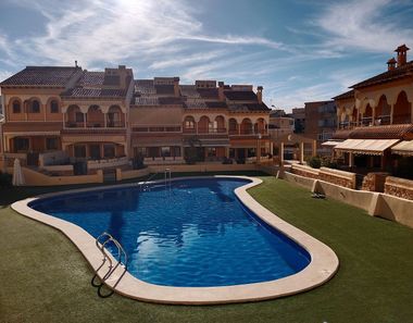Foto contactar de Venta de piso en avenida De Portugal de 2 habitaciones con terraza y piscina