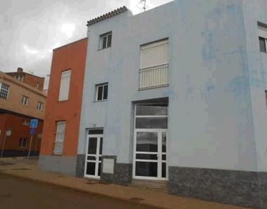 Foto contactar de Edifici en venda a calle La Zapatera de 223 m²