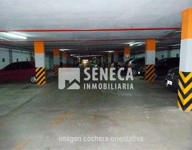 Foto contactar de Garatge en venda a Casco Histórico  - Ribera - San Basilio de 12 m²