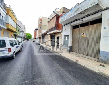 Foto 1 de Local en calle Salvador Perles en Ayuntamiento - Centro, Alzira