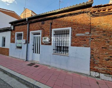 Foto 1 de Casa en calle Sol en Pº Zorrilla - Cuatro de Marzo, Valladolid