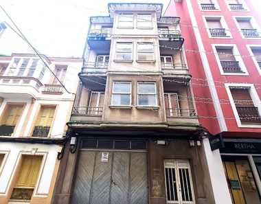Foto 1 de Casa adosada en calle Ramón González en Ribadeo
