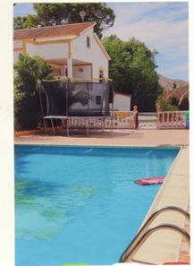 Foto contactar de Xalet en venda a Zona Centro-Corredera de 4 habitacions amb piscina i aire acondicionat