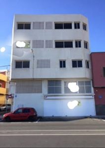 Foto 1 de Edificio en calle La Madera en Vecindario-Paredilla-Sardina, Santa Lucía de Tirajana