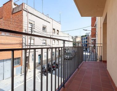 Foto 3 de Piso en venta en Can Baró de 3 habitaciones con balcón y calefacción