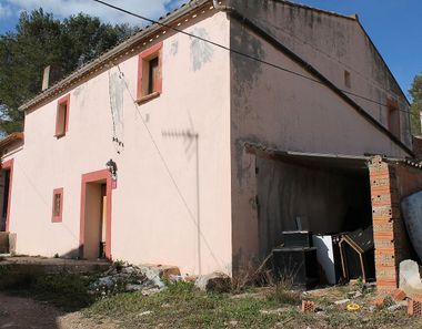 Foto 1 de Casa rural en calle Diseminat en Olesa de Bonesvalls