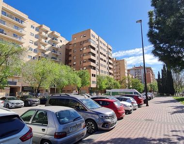 Foto 1 de Pis a Salvador Allende, Zaragoza