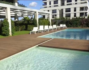Foto contactar de Piso en venta en Marina Botafoc - Platja de Talamanca de 2 habitaciones con terraza y piscina