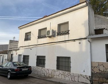 Foto contactar de Casa en venda a Villarrubia de Santiago de 3 habitacions amb calefacció