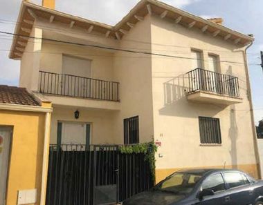 Foto contactar de Casa en venda a Fuentidueña de Tajo de 3 habitacions amb garatge