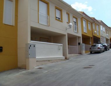 Foto contactar de Venta de casa en Ontígola de 3 habitaciones con terraza