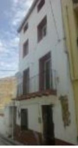 Foto contactar de Piso en venta en Híjar (Teruel) de 3 habitaciones y 112 m²