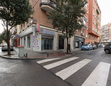 Foto 1 de Local a calle Azulejo, Fuente del Berro, Madrid