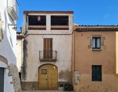 Foto 1 de Casa rural en calle Esglesia en Verges