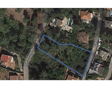 Foto contactar de Venta de terreno en Torrelles de Llobregat de 1792 m²
