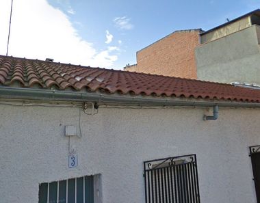 Foto contactar de Casa en venda a Patrocinio - Nueva Talavera de 3 habitacions amb aire acondicionat