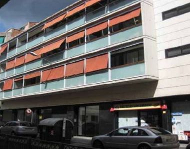 Foto contactar de Pis en venda a Centre - Castellar del Vallès de 3 habitacions amb terrassa i ascensor