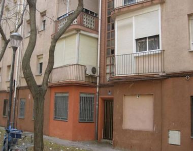 Foto contactar de Pis en venda a Espronceda - Campoamor - Santa Pau de 3 habitacions amb terrassa