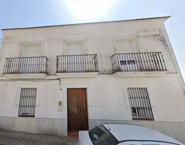 Foto contactar de Casa en venda a Fuente de Cantos de 4 habitacions i 251 m²