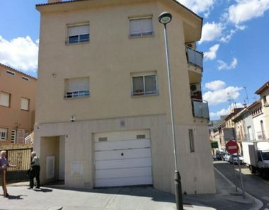 Foto contactar de Casa en venda a Montornès del Vallès de 4 habitacions i 194 m²