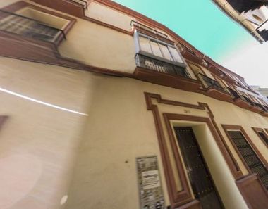 Foto contactar de Piso en venta en San Bartolomé - Judería de 3 habitaciones con ascensor