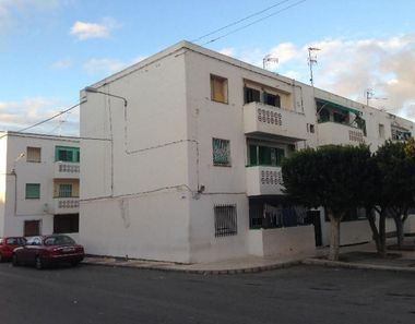Foto contactar de Pis en venda a Carretera Mojonera – Cortijos de Marín de 3 habitacions i 76 m²