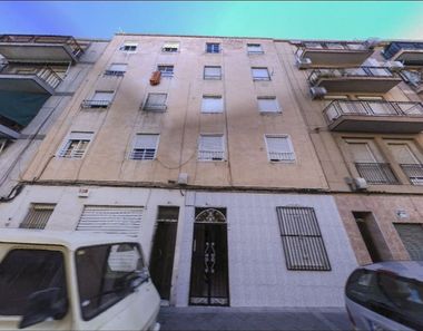 Foto contactar de Venta de piso en Carrús Est - Camí dels Magros de 3 habitaciones y 70 m²