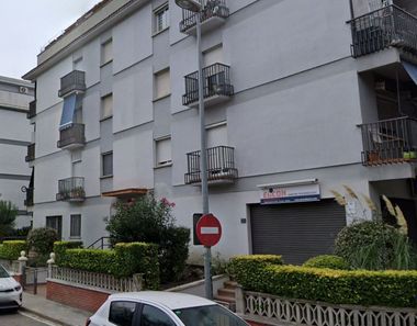 Foto contactar de Pis en venda a Parets del Vallès de 3 habitacions amb aire acondicionat