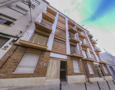 Foto contactar de Pis en venda a Sant Pere Nord de 4 habitacions i 89 m²