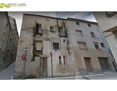 Foto contactar de Casa en venda a Santa Coloma de Queralt de 4 habitacions i 572 m²