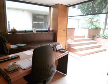 Foto 2 de Oficina en Les Tres Torres, Barcelona
