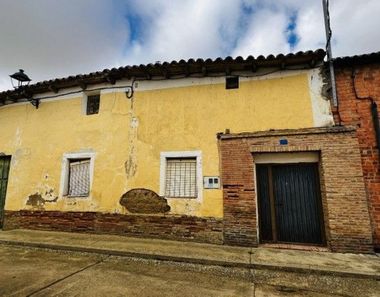 Foto 1 de Casa adosada en calle San Miguel en Frechilla